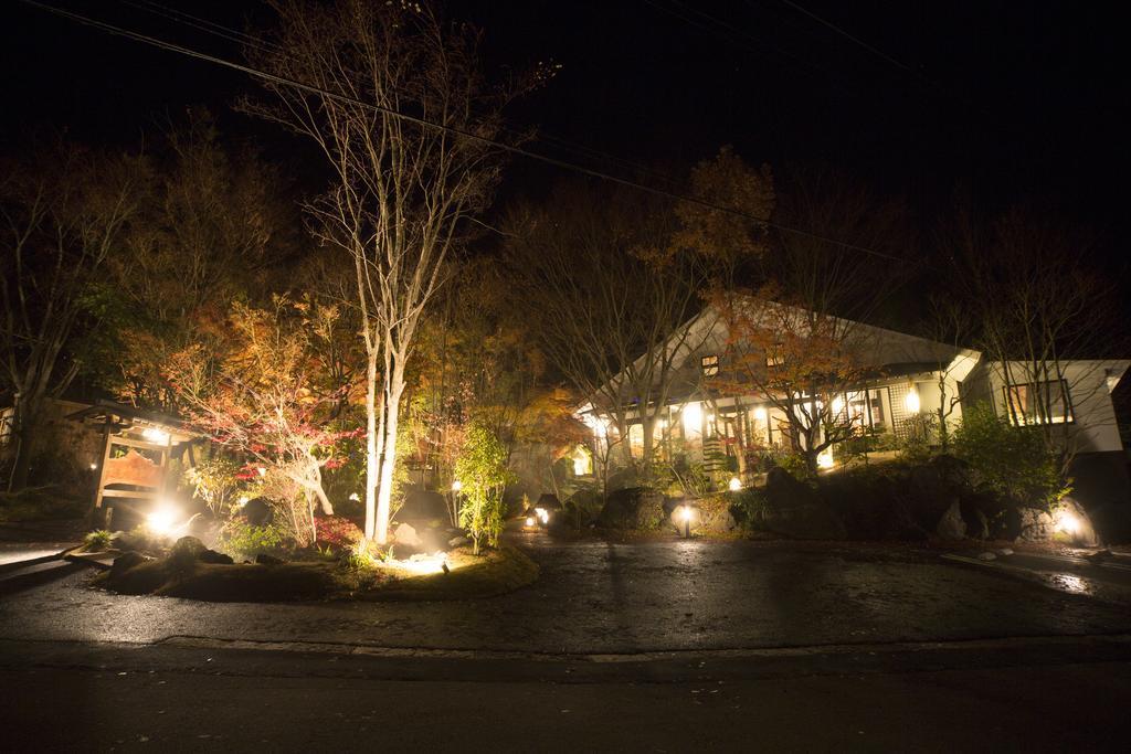 Yufuin Ryokuyu Hotel ภายนอก รูปภาพ